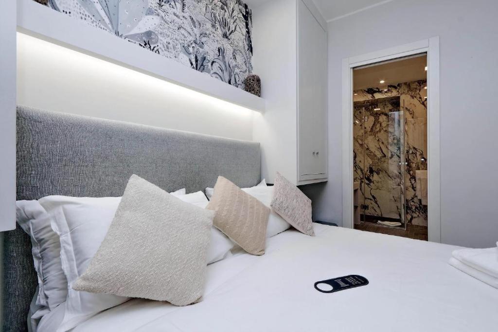 Della Croce Rooms Rom Exterior foto